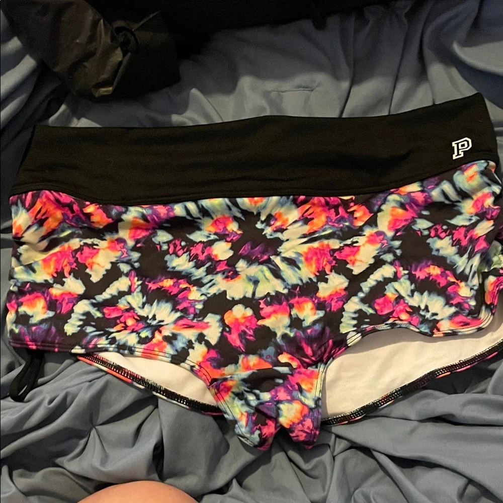 PINK Victoria's Secret Tie-Dye SportsGym to Swim - Picture 2 of 9